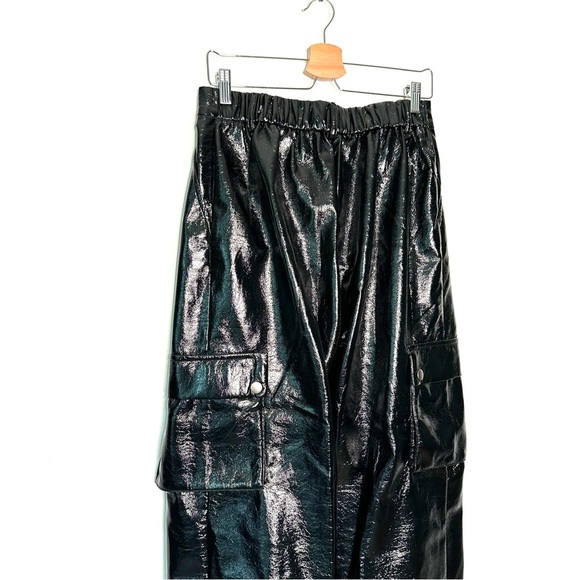 Princess Polly X Olivia Jade | Black Faux Leather Cargo Joggers Size 10 - Picture 4 of 8